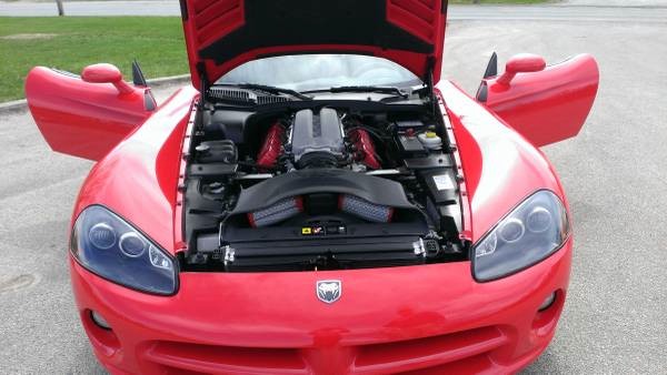 Used 2004 Dodge Viper ONLY 5000 MILES-2ND OWNER | Mundelein, IL
