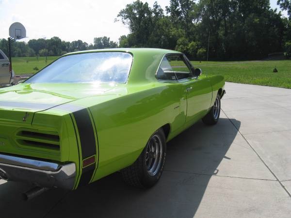 Used 1970 Plymouth Road Runner rotisserie restored mopar | Mundelein, IL