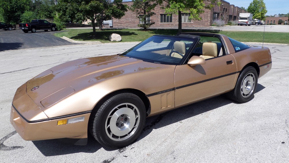 Used 1985 Chevrolet Corvette DIGITAL DASH-SHOWROOM CONDITION | Mundelein, IL