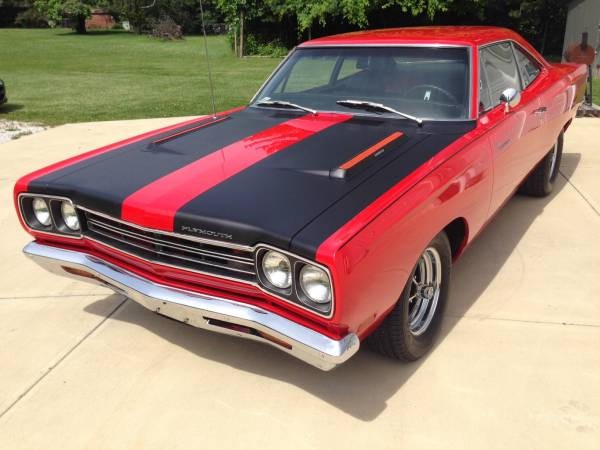 Used 1969 Plymouth Road Runner Matching Numbers RM21 4sp Car-FREE SHIPPING | Mundelein, IL