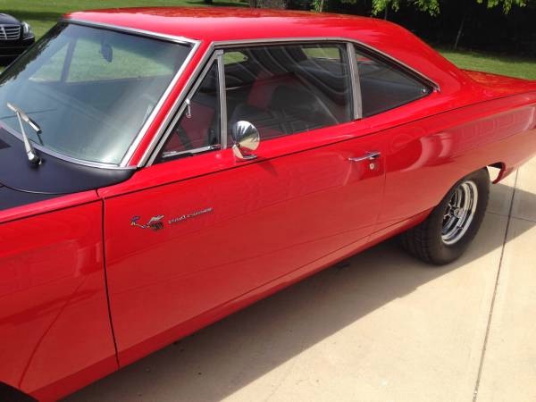 Used 1969 Plymouth Road Runner Matching Numbers RM21 4sp Car-FREE SHIPPING | Mundelein, IL