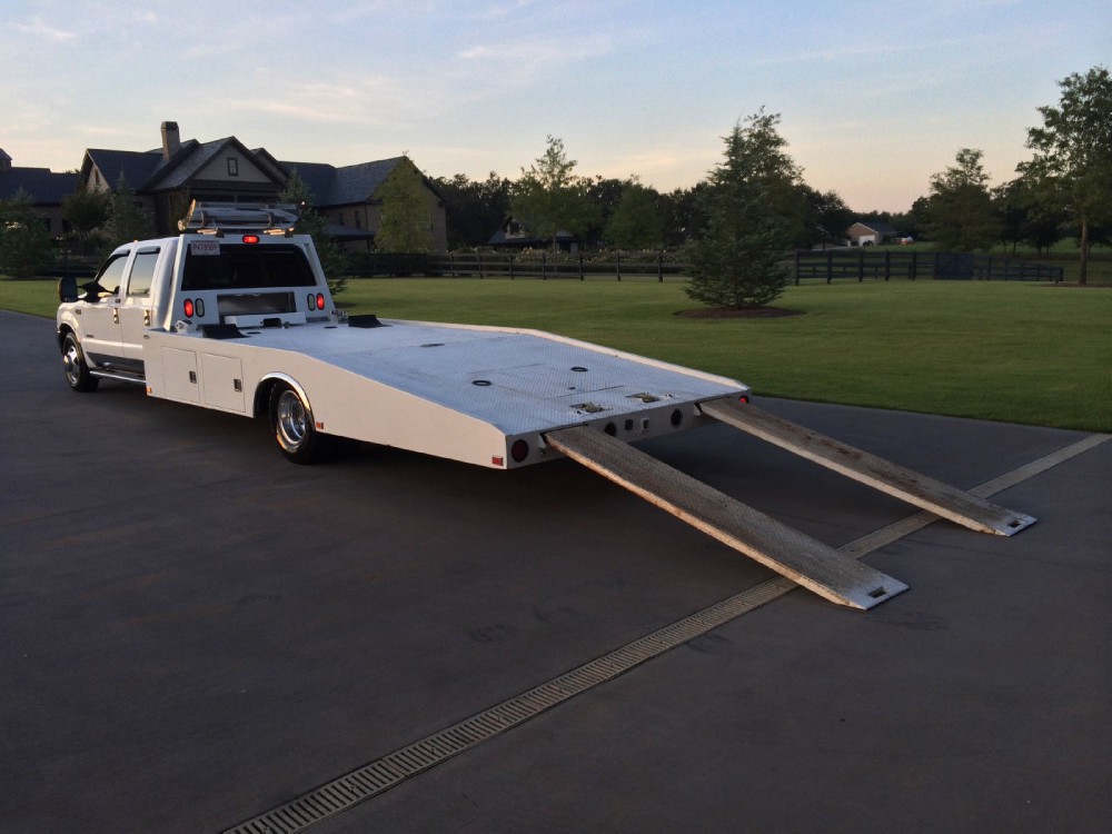 Used 2004 Ford F350 LARIAT RAMP TRUCK CAR HAULER | Mundelein, IL