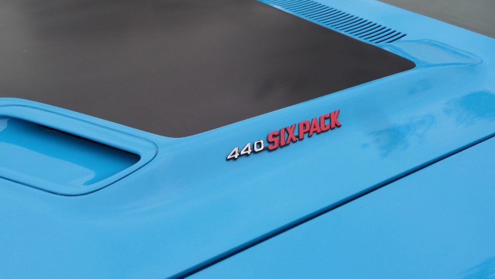 Used 1970 Dodge Challenger R/T 440-6 PACK BLOCK-RESTORED-SEE VIDEO | Mundelein, IL