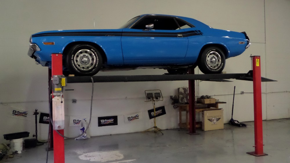 Used 1970 Dodge Challenger R/T 440-6 PACK BLOCK-RESTORED-SEE VIDEO | Mundelein, IL