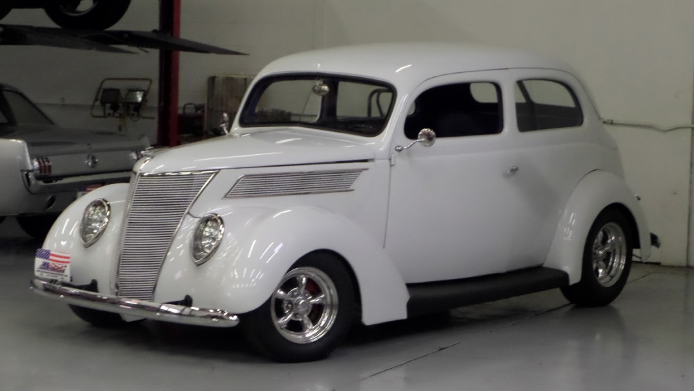 Used 1937 Ford CUSTOM STEEL BODY-HUMPBACK/SLANTBACK-V8 FLATHEAD MOTOR-SEE VIDEO | Mundelein, IL