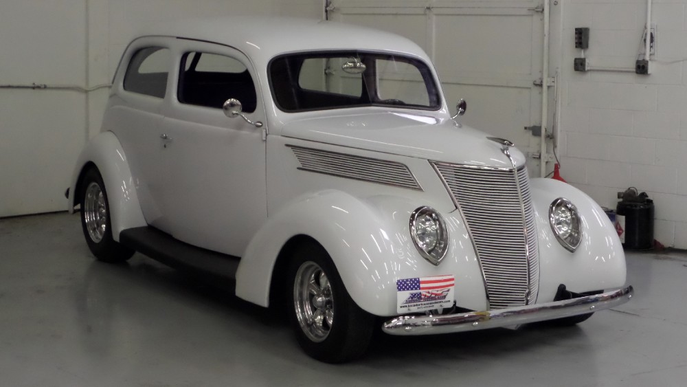 Used 1937 Ford CUSTOM STEEL BODY-HUMPBACK/SLANTBACK-V8 FLATHEAD MOTOR-SEE VIDEO | Mundelein, IL