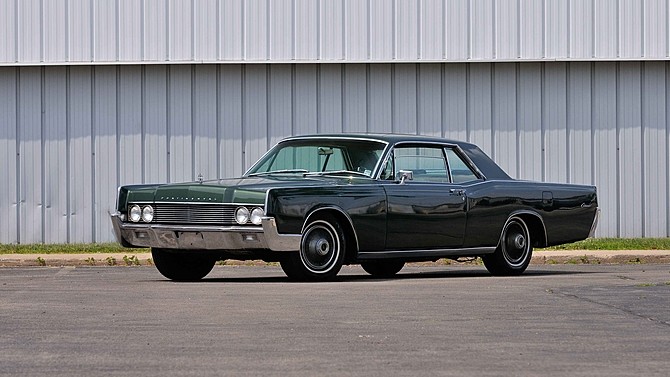 Used 1966 Lincoln Continental Lincoln Luxury-ONLY 25,132 ORIGINAL MILES-PRICED TO SELL | Mundelein, IL