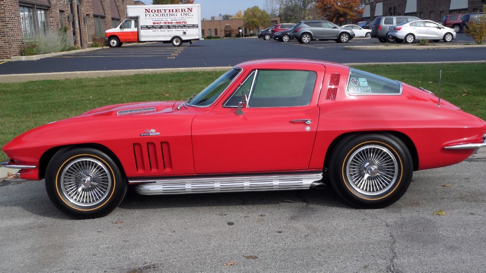 Used 1965 Chevrolet Corvette AWARD WINNING STINGRAY 396/425HP | Mundelein, IL