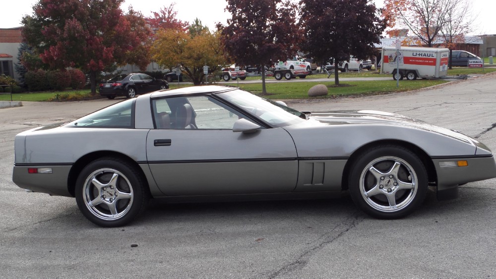 Used 1985 Chevrolet Corvette MINT VETTE-LOW MILES | Mundelein, IL
