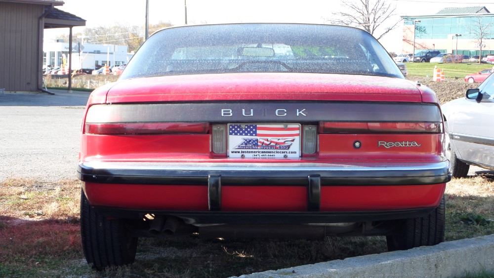 Used 1989 Buick Reatta RESALE RED-CLEAN CAR | Mundelein, IL