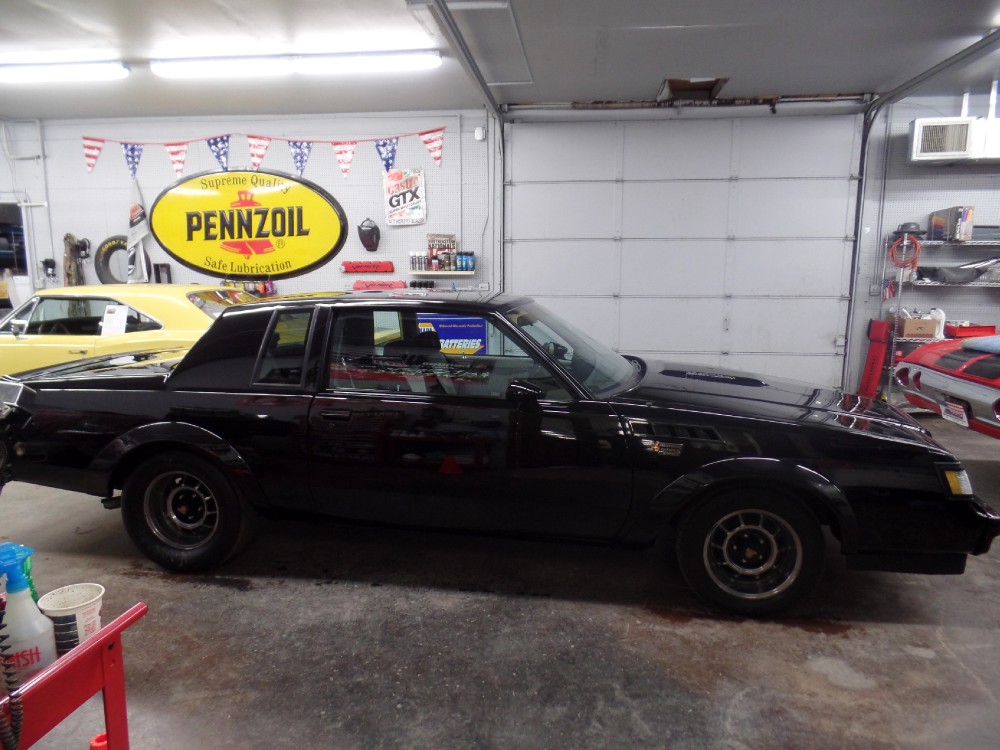 Used 1987 Buick Grand National GNX L@@K-LAST YEAR OF PRODUCTION-SEE VIDEOS | Mundelein, IL