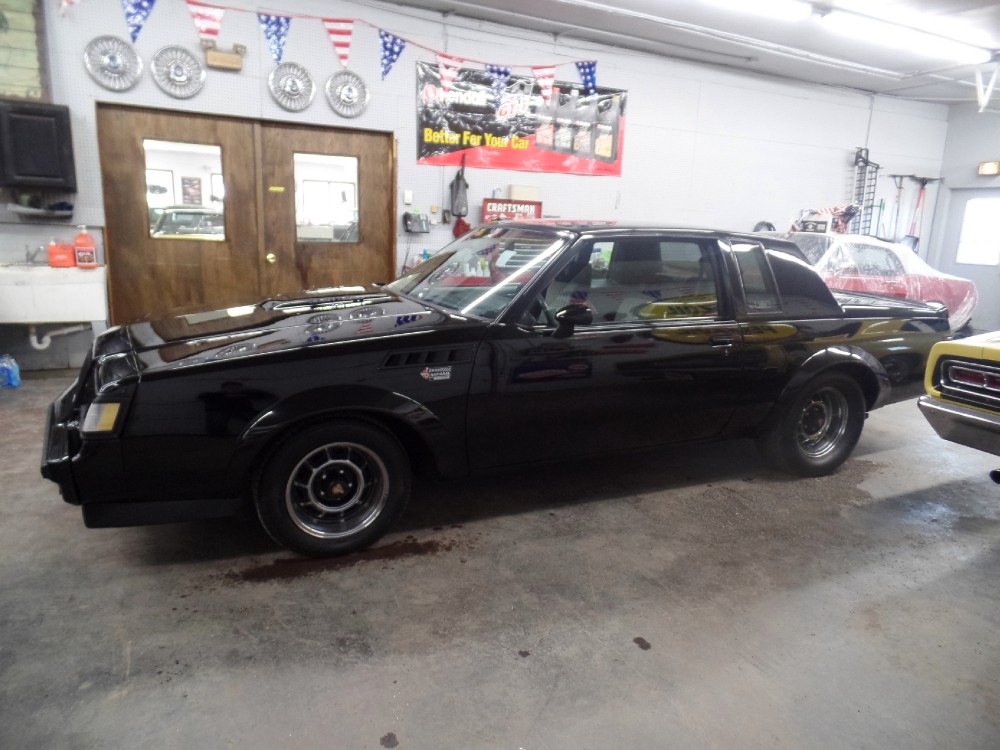 Used 1987 Buick Grand National GNX L@@K-LAST YEAR OF PRODUCTION-SEE VIDEOS | Mundelein, IL