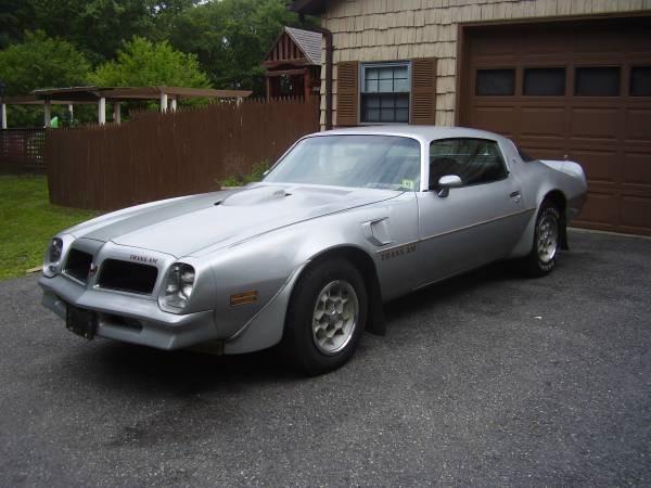 Used 1976 Pontiac Firebird ONE OWNER-HO INTAKE & HEADS-CLEAN BIRD-FREE SHIPPING | Mundelein, IL