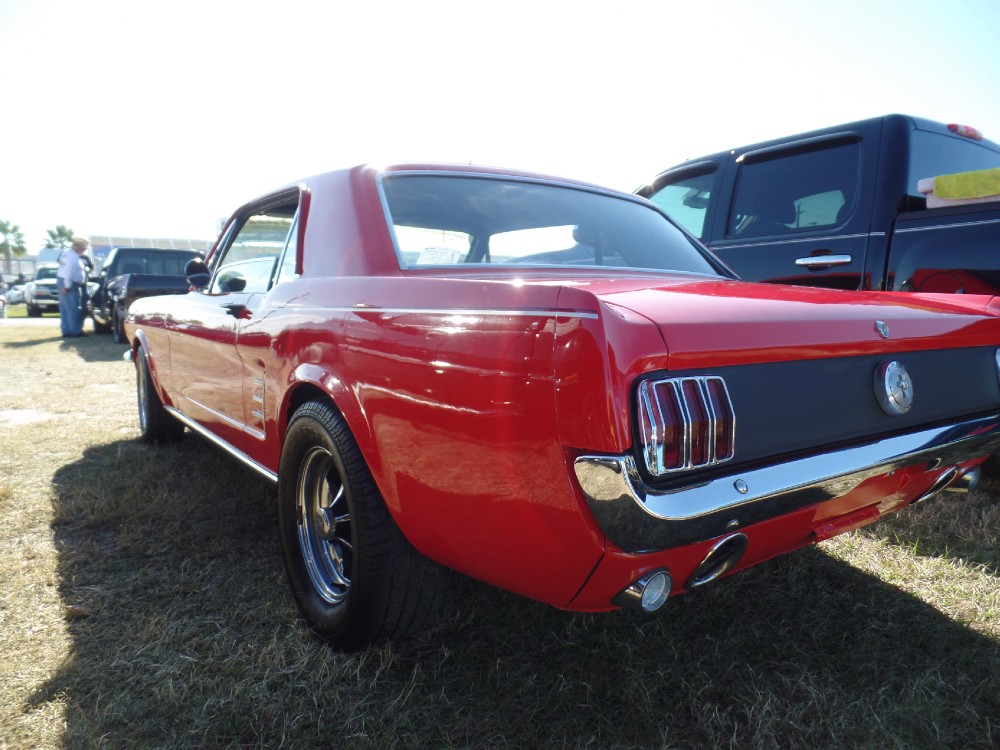 Used 1966 Ford Mustang VERY CLEAN PONY-FREE SHIPPING | Mundelein, IL