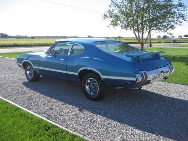 Used 1970 Oldsmobile Cutlass 442 Tribute-FULLY RESTORED | Mundelein, IL