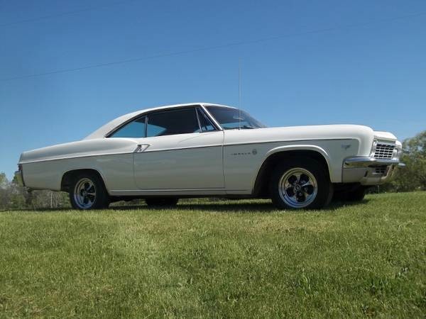 Used 1966 Chevrolet Impala GREAT DRIVER QUALITY-- VERY NICE FASTBACK | Mundelein, IL
