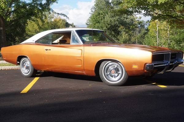 Used 1969 Dodge Charger SE MODEL-SPECIAL EDITION-NEW PAINT-RUST FREE MOPAR-SEE VIDEO'S | Mundelein, IL