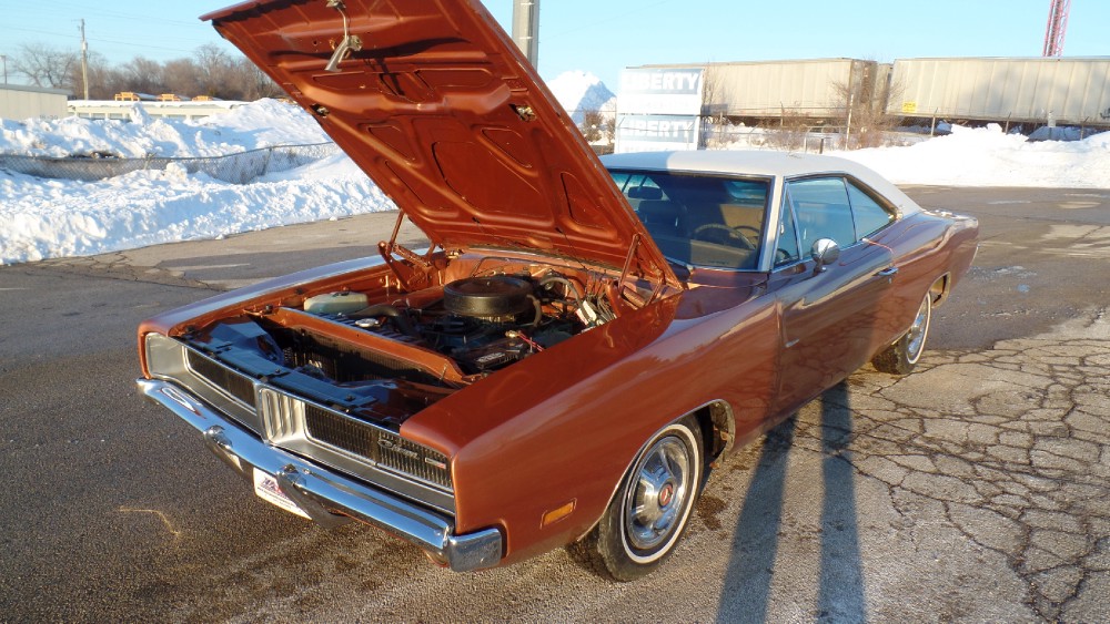 Used 1969 Dodge Charger SE MODEL-SPECIAL EDITION-NEW PAINT-RUST FREE MOPAR-SEE VIDEO'S | Mundelein, IL