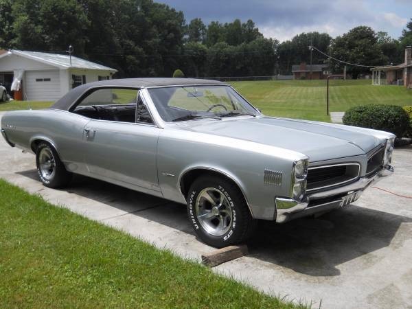 Used 1966 Pontiac Lemans ORIGINAL SURVIVOR | Mundelein, IL