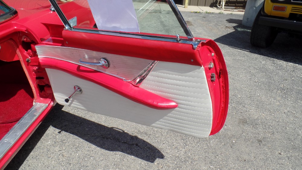 Used 1955 Ford Thunderbird RESTORED GROUND UP-NEW PAINT-VERY NICE CONDITION-RUST FREE-SOUTHERN CAR | Mundelein, IL