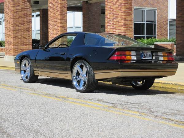 Used 1982 Chevrolet Camaro Restored | Mundelein, IL