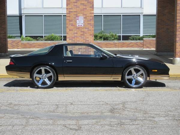Used 1982 Chevrolet Camaro Restored | Mundelein, IL