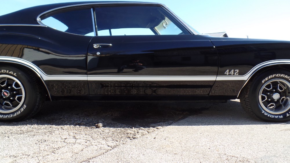 Used 1972 Oldsmobile 442 GREAT TRIPLE BLACK CLONE-ORIGINAL CUTLASS-SEE VIDEO | Mundelein, IL