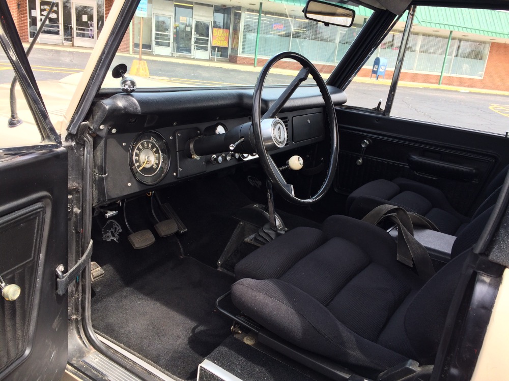 Used 1970 Ford Bronco Sport SUPER RARE-RUST FREE-RESTORED | Mundelein, IL