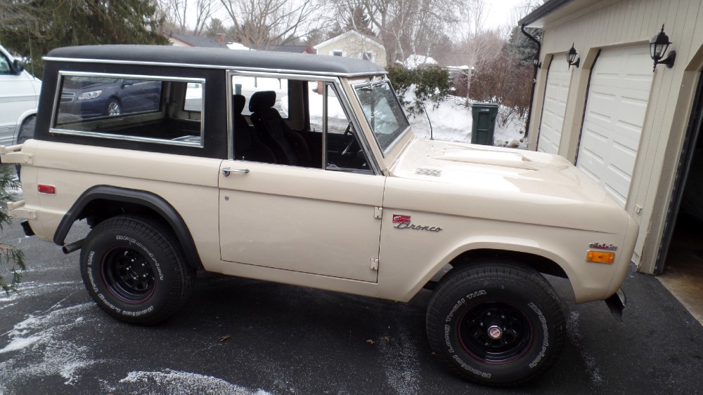 Used 1970 Ford Bronco Sport SUPER RARE-RUST FREE-RESTORED | Mundelein, IL