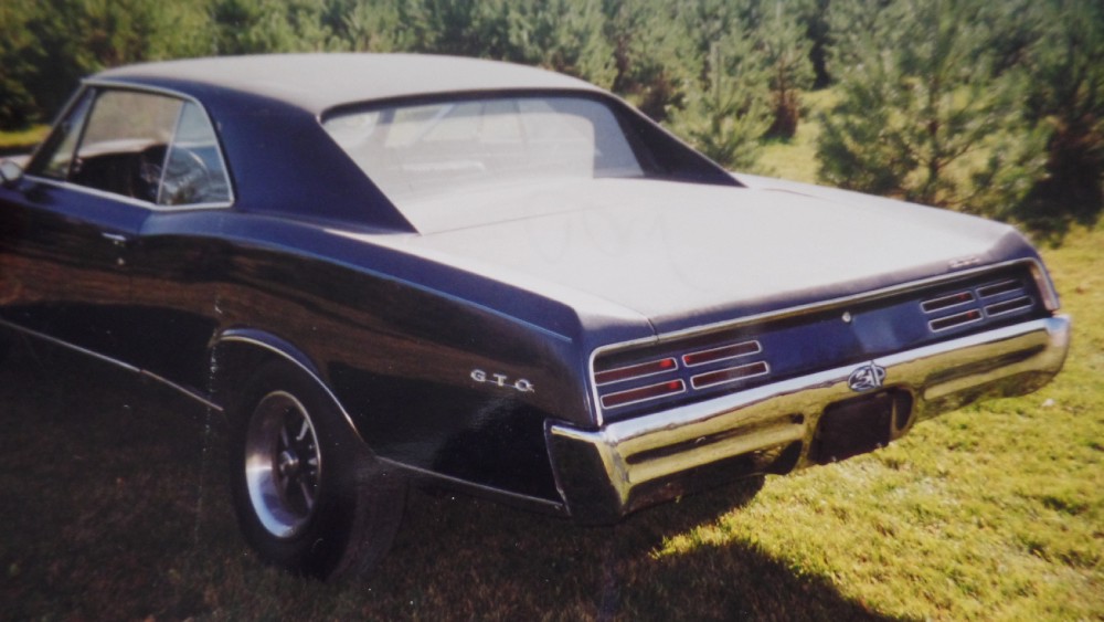 Used 1967 Pontiac GTO REAL DEAL 242 VIN-NO RUST-PHS DOCUMENTED | Mundelein, IL