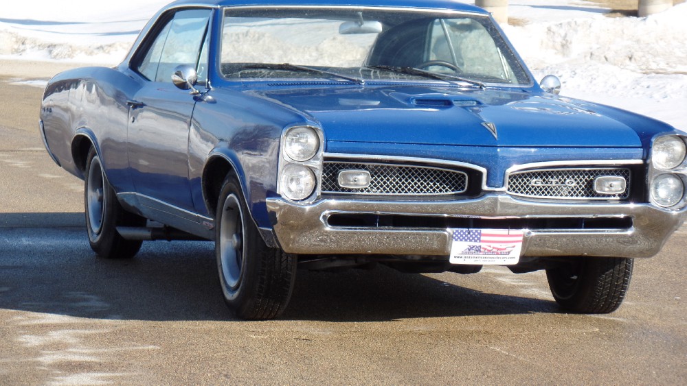Used 1967 Pontiac GTO REAL DEAL 242 VIN-NO RUST-PHS DOCUMENTED | Mundelein, IL