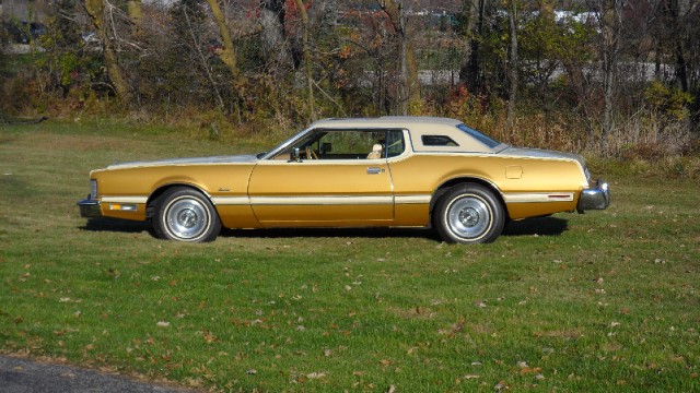 Used 1976 Ford Thunderbird NEW LOWER REDUCED PRICE | Mundelein, IL