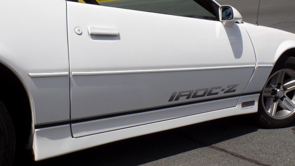 Used 1986 Chevrolet Iroc Z28-5.7 WITH 5 SPEED MANUAL-RARE COMBO-RUST FREE FROM NORTH CAROLINA | Mundelein, IL