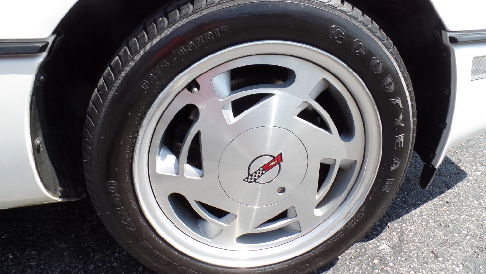 Used 1988 Chevrolet Corvette ONLY 37,265 ORIGINAL MILES-SEE VIDEO | Mundelein, IL