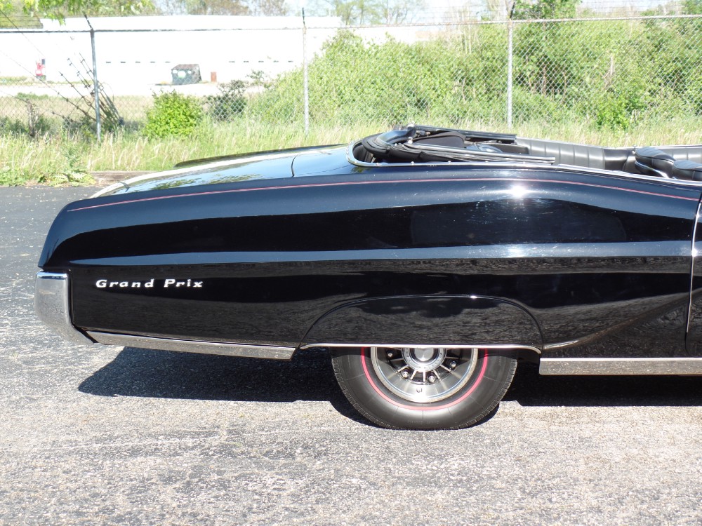 Used 1967 Pontiac Grand Prix FRAME OFF RESTORED IN 2006-ONE YEAR PRODUCTION-SEE VIDEO | Mundelein, IL