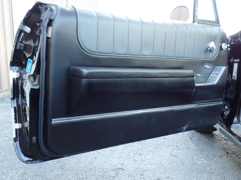 Used 1967 Pontiac Grand Prix FRAME OFF RESTORED IN 2006-ONE YEAR PRODUCTION-SEE VIDEO | Mundelein, IL
