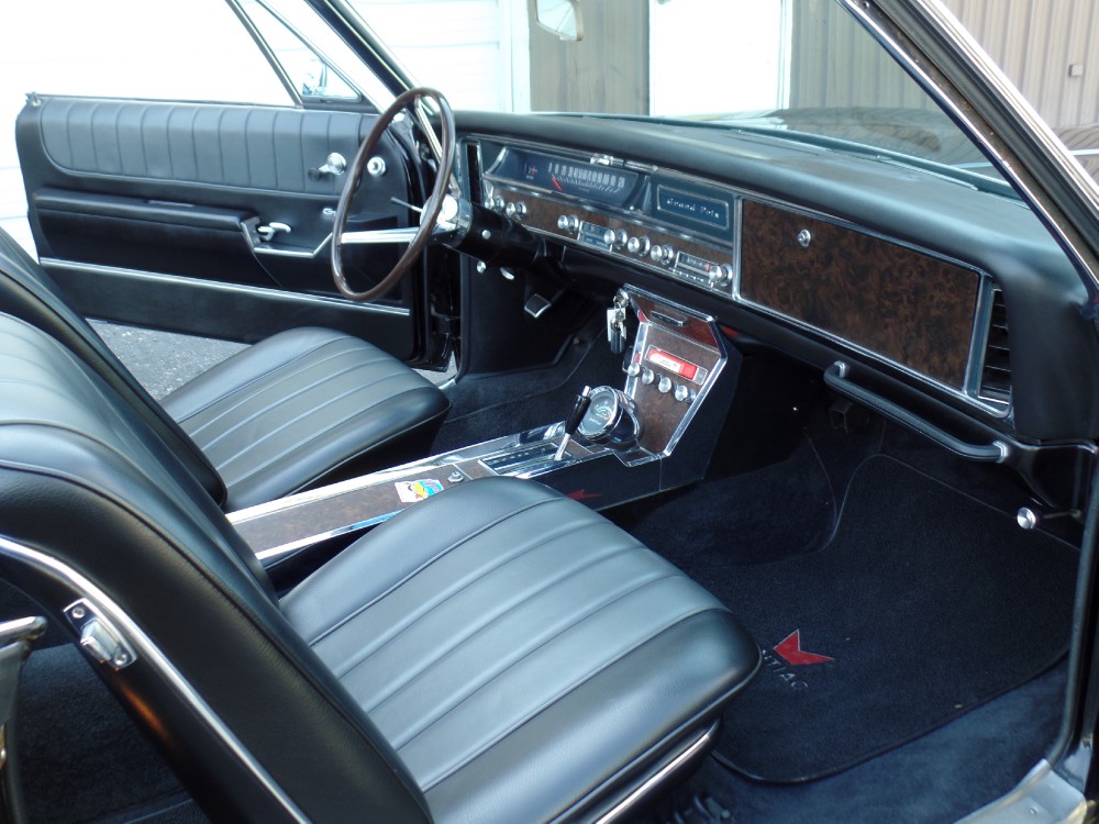 Used 1967 Pontiac Grand Prix FRAME OFF RESTORED IN 2006-ONE YEAR PRODUCTION-SEE VIDEO | Mundelein, IL