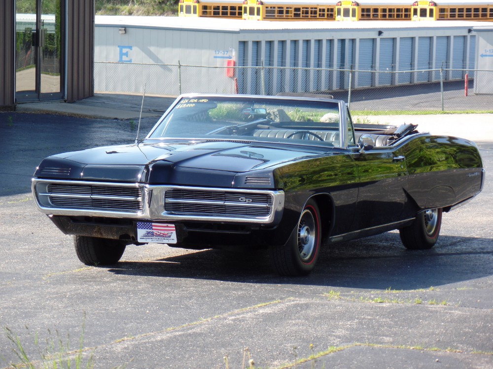Used 1967 Pontiac Grand Prix FRAME OFF RESTORED IN 2006-ONE YEAR PRODUCTION-SEE VIDEO | Mundelein, IL