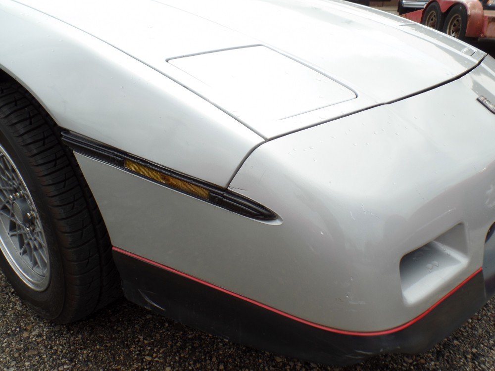 Used 1986 Pontiac Fiero -STOP BY CHECK IT OUT | Mundelein, IL