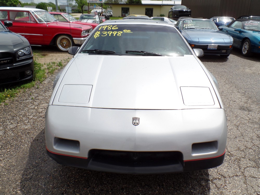 Used 1986 Pontiac Fiero -STOP BY CHECK IT OUT | Mundelein, IL