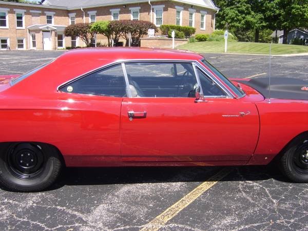 Used 1969 Plymouth Road Runner REAL RM CODE BIG BLOCK 440-WITH 4 SPEED-SEE VIDEO'S | Mundelein, IL