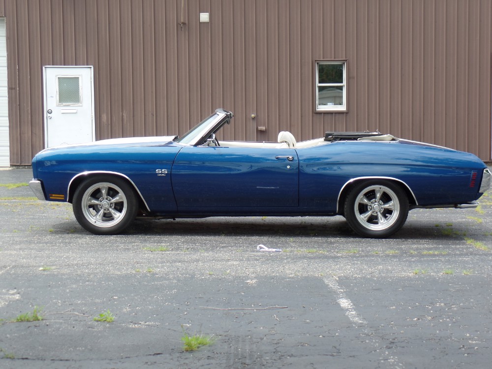 Used 1970 Chevrolet Chevelle ONLY 7511 convertible WERE EVER BUILT-BEST COLOR COMBO-SEE VIDEO | Mundelein, IL