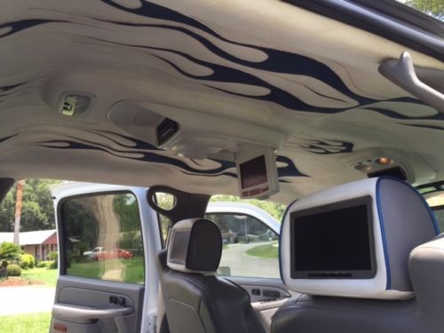 Used 2005 Gmc Sierra 3500 DUALLY CUSTOM AIR RIDE DIESEL-SEMA SHOW-MAGAZINE TRUCK-PRICED TO SELL- | Mundelein, IL