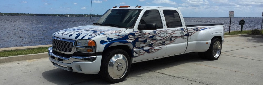 Used 2005 Gmc Sierra 3500 DUALLY CUSTOM AIR RIDE DIESEL-SEMA SHOW-MAGAZINE TRUCK-PRICED TO SELL- | Mundelein, IL
