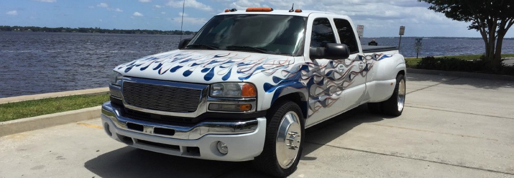 Used 2005 Gmc Sierra 3500 DUALLY CUSTOM AIR RIDE DIESEL-SEMA SHOW-MAGAZINE TRUCK-PRICED TO SELL- | Mundelein, IL