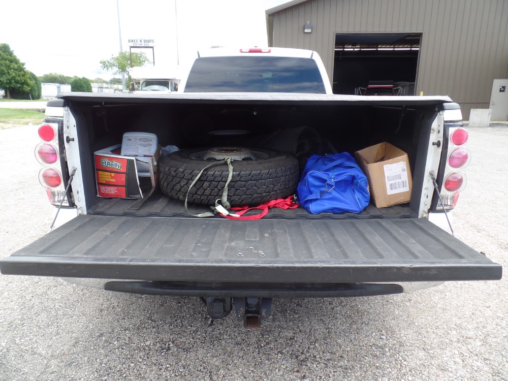 Used 2005 Gmc Sierra 3500 DUALLY CUSTOM AIR RIDE DIESEL-SEMA SHOW-MAGAZINE TRUCK-PRICED TO SELL- | Mundelein, IL