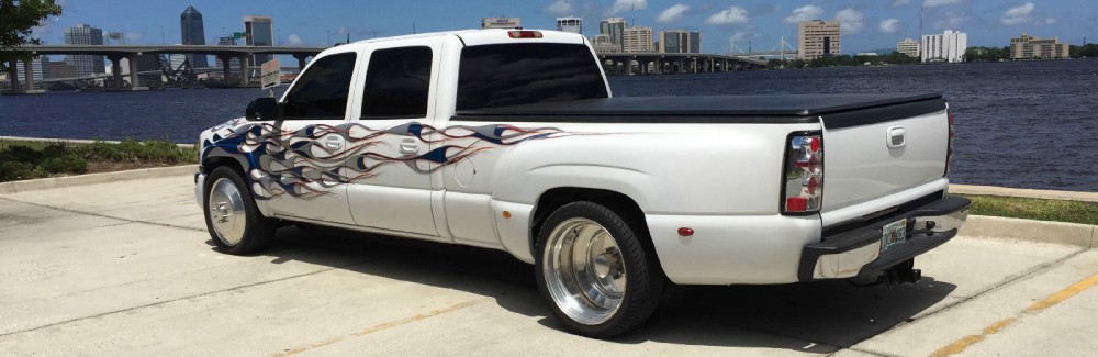 Used 2005 Gmc Sierra 3500 DUALLY CUSTOM AIR RIDE DIESEL-SEMA SHOW-MAGAZINE TRUCK-PRICED TO SELL- | Mundelein, IL