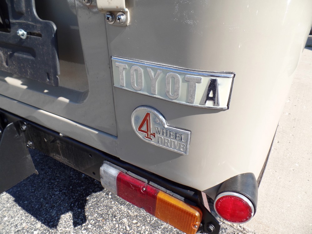 Used 1976 Toyota FJ40 Landcruiser-FROM ARIZONA-RUST FREE-SEE VIDEO | Mundelein, IL
