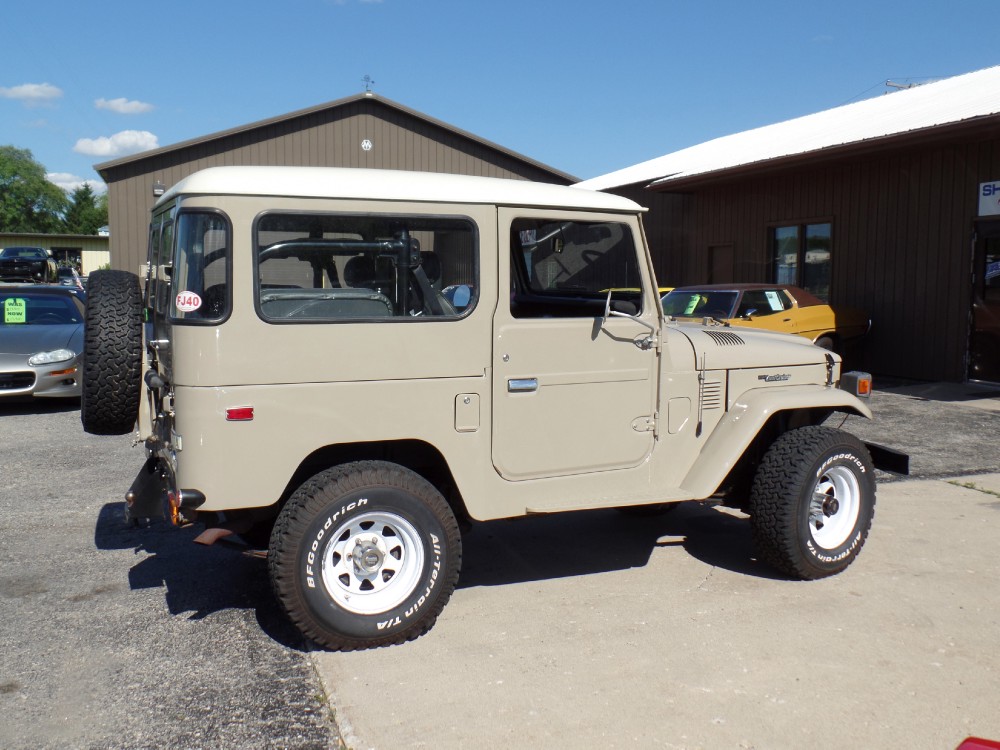 Used 1976 Toyota FJ40 Landcruiser-FROM ARIZONA-RUST FREE-SEE VIDEO | Mundelein, IL