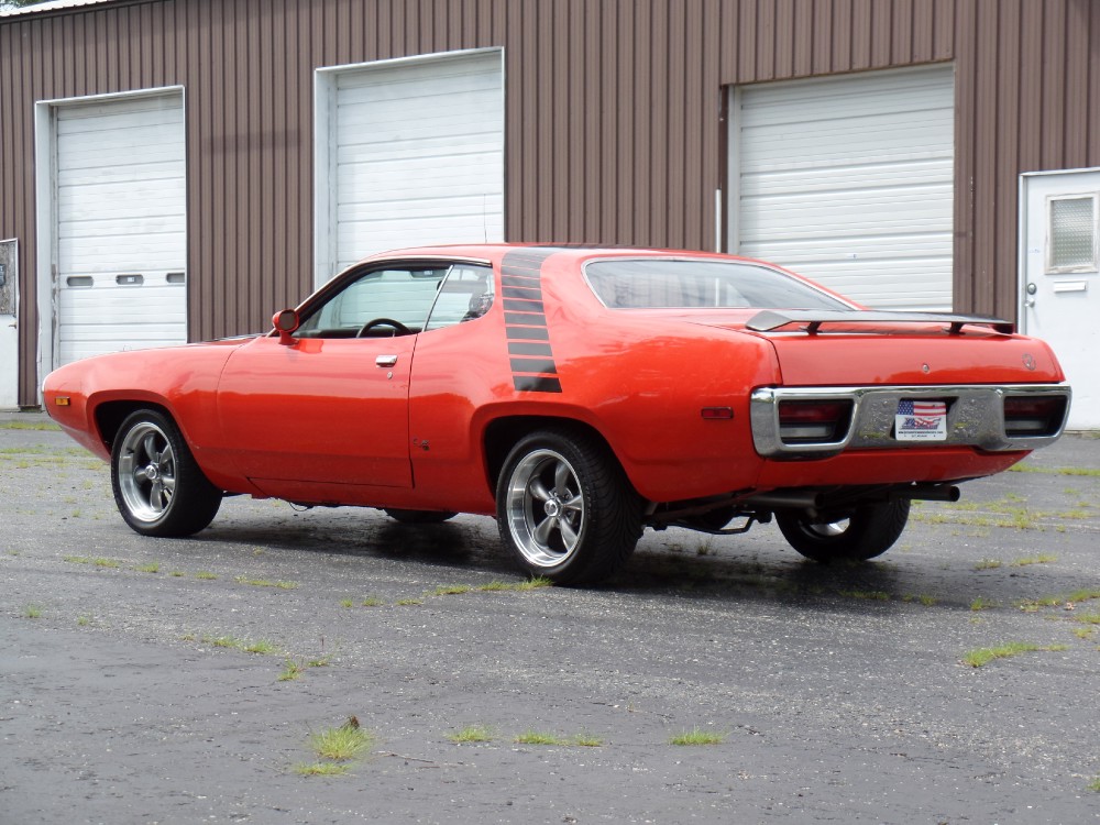 Used 1972 Plymouth Road Runner -ORIGINAL RM CODE HEMI ORANGE-PRICED TO SELL-SEE VIDEO | Mundelein, IL